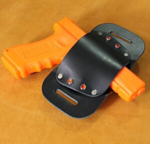 Bagheera Holster by Buffalo Holsters